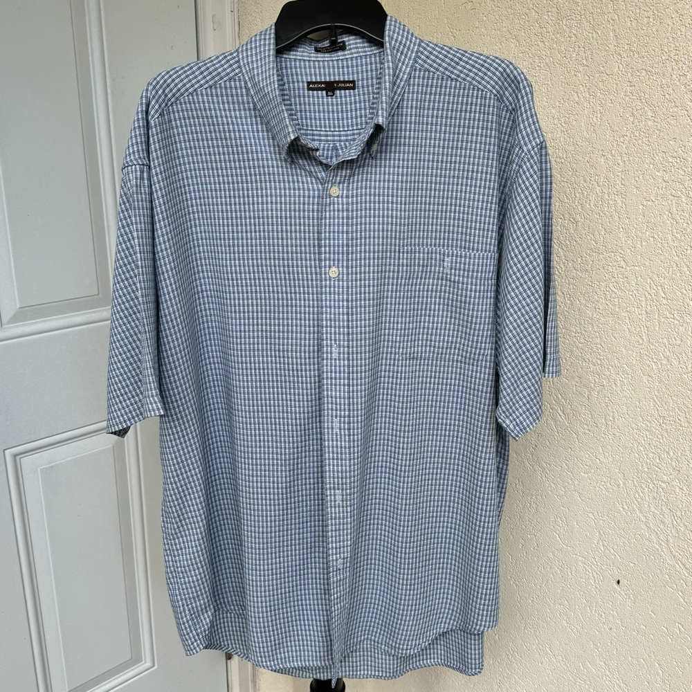 ALEXANDER JULIAN.Check pattern w/blue & light green threads.Sz XXL.Button down.